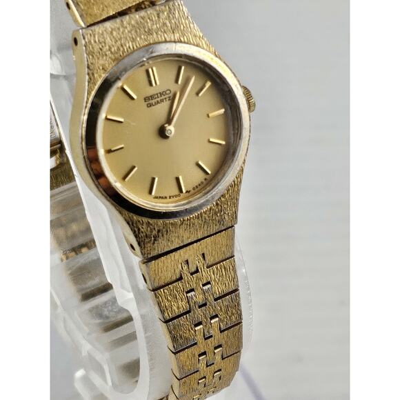 Ladies Seiko Vintage Petite Quartz Watch Safety Chain 2Y00-0019 New Battery Runs main image 14